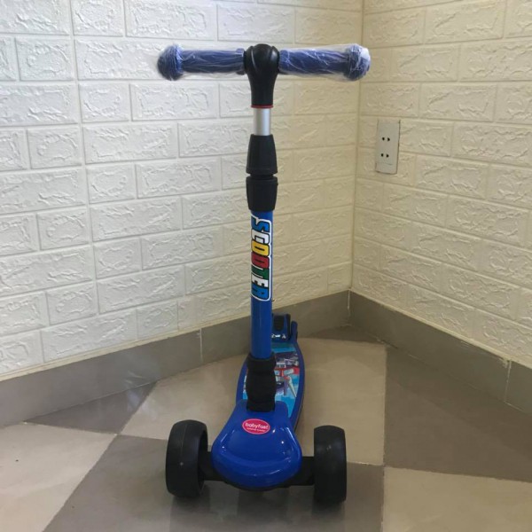 Siêu xe Scootet Baby Fast cho bé - màu xanh